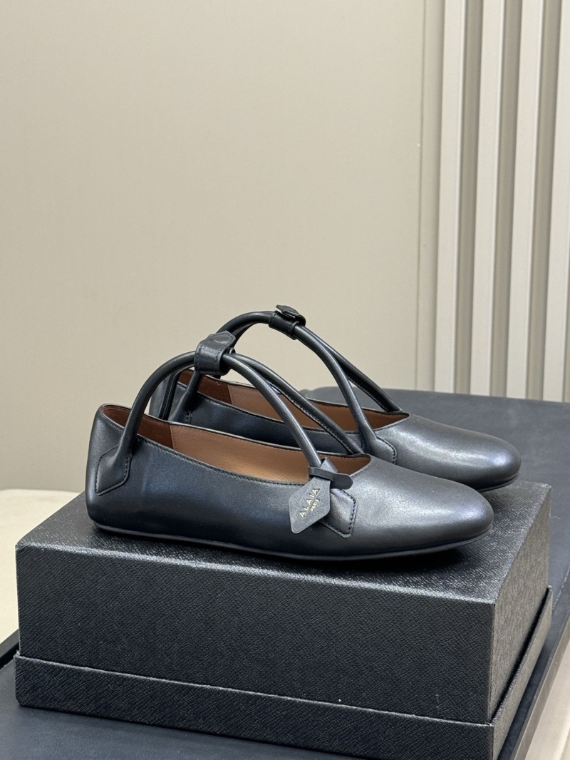 Alaia Flat Shoes